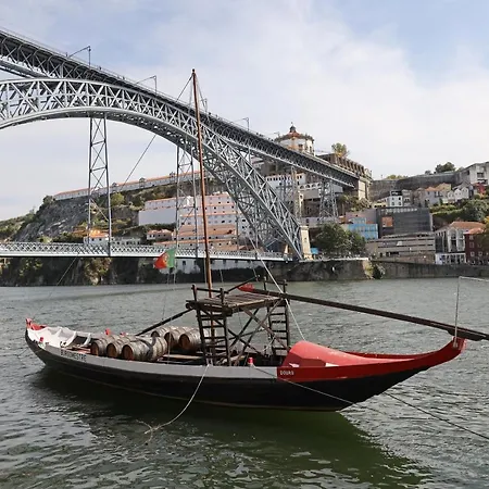 Flh Porto Traditional Studio With Terrace Exterior photo
