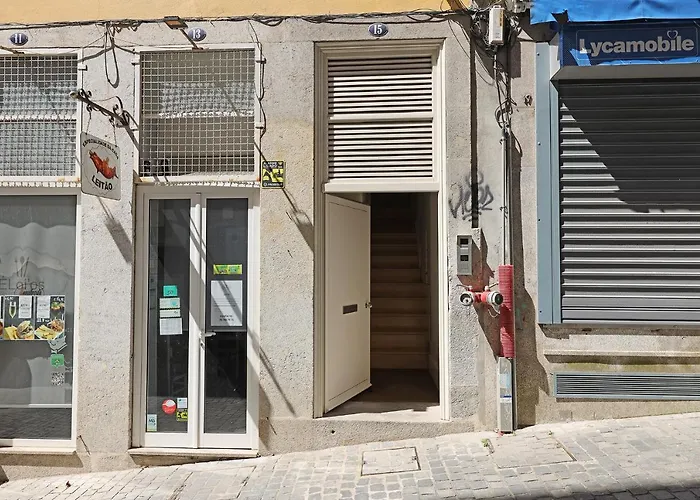 Flh Porto Traditional Studio With Terrace